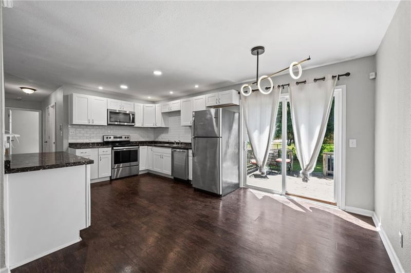 11320 Lewis Ave, Kansas City, MO 64134