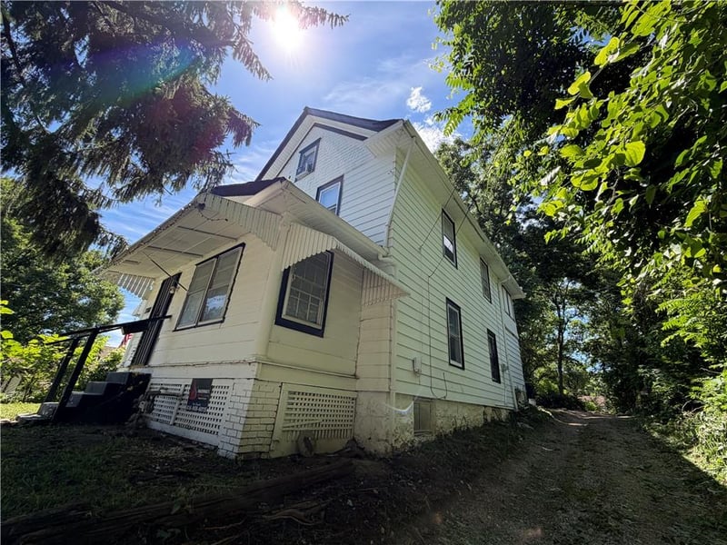 3311 22nd St, Kansas City, MO 64127