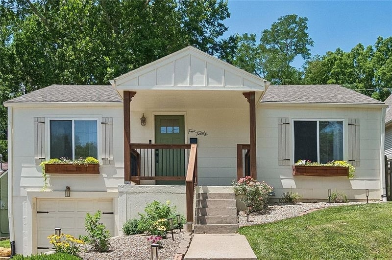 420 Fairview Ave, Liberty, MO 64068
