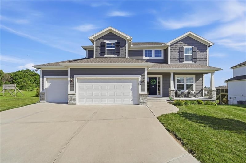 9419 98th Ter, Kansas City, MO 64157