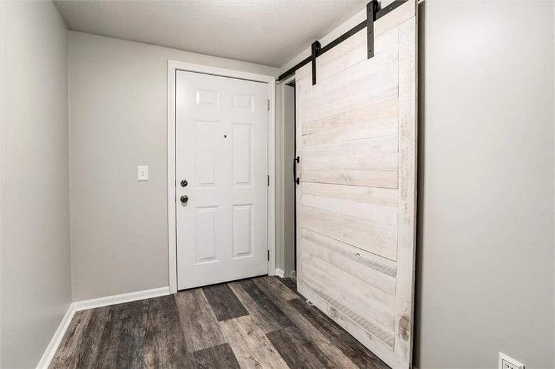 10553 Riley St, Overland Park, KS 66213