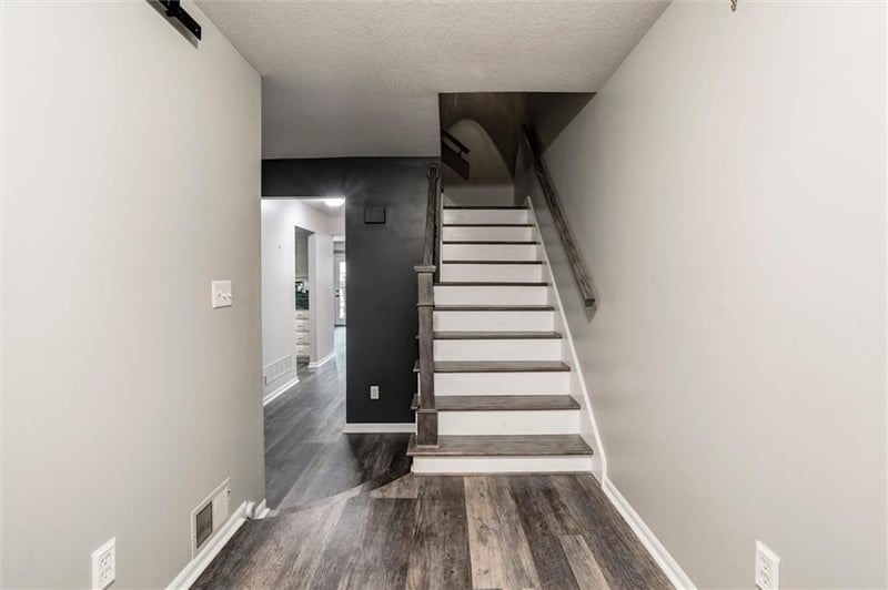 10553 Riley St, Overland Park, KS 66213