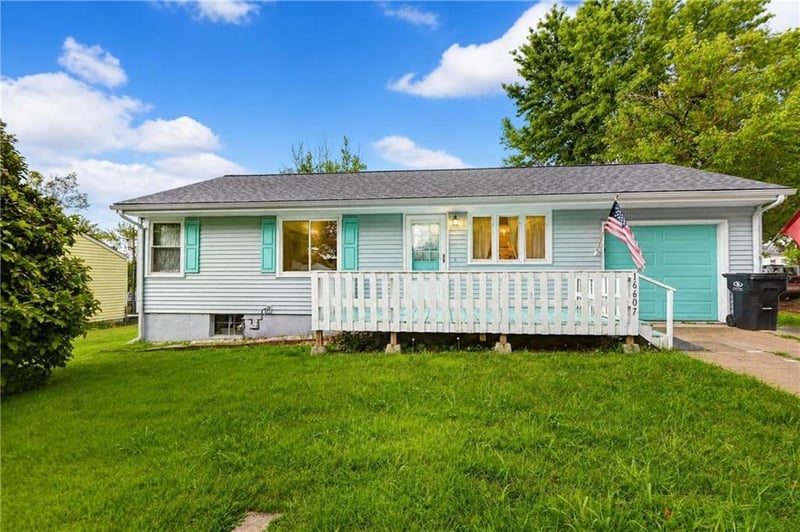 16607 2nd N St, Independence, MO 64056