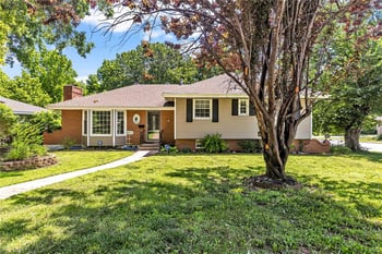 6217 Crisp Ave, Kansas City, MO 64133