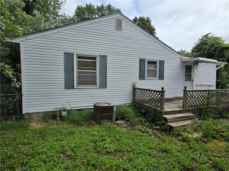 212 Melvin St, Arma, KS 66712