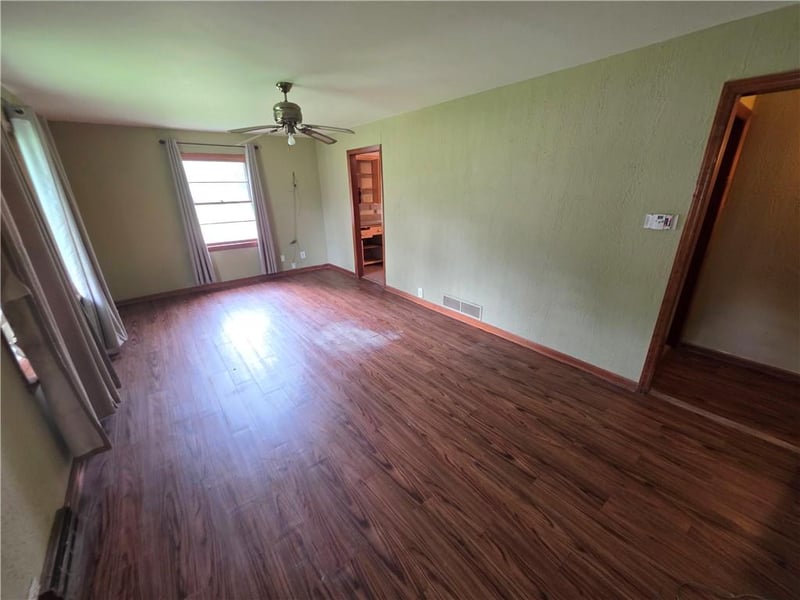 212 Melvin St, Arma, KS 66712