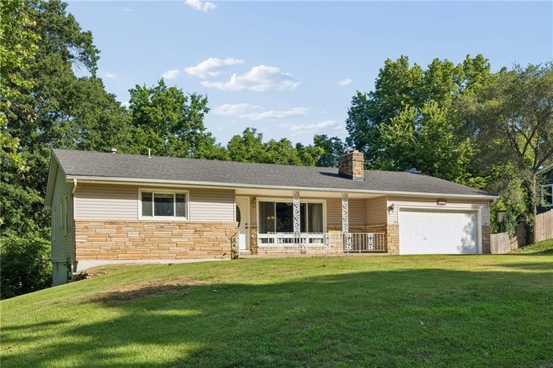 6826 Baltimore Ave, Gladstone, MO 64118