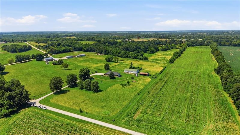 4457 Gillen Rd, Odessa, MO 64076