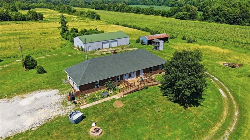4457 Gillen Rd, Odessa, MO 64076