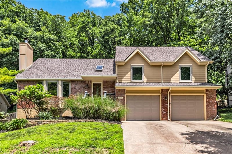 4514 NW Apache Dr, Riverside, MO 64150