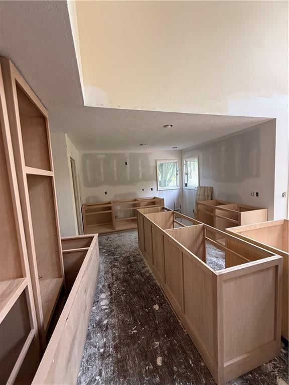 3353 129th Ter, Leawood, KS 66209