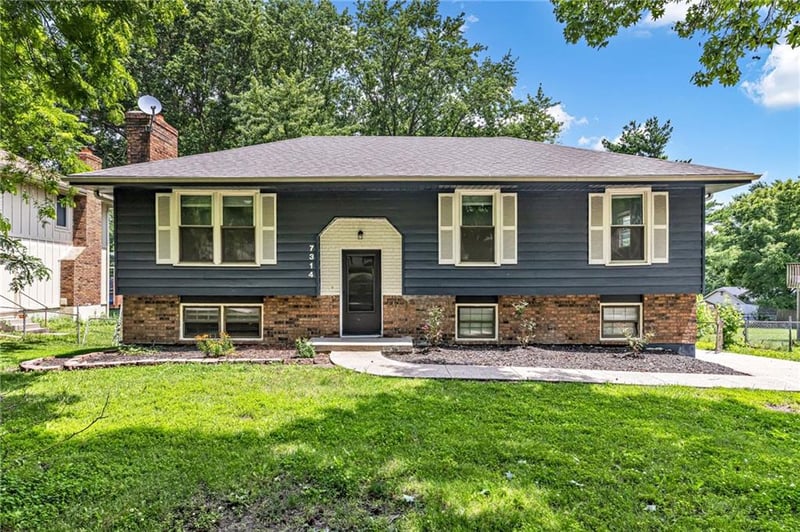 7314 77th Ter, Kansas City, MO 64152