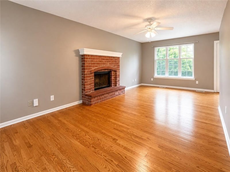 9629 51st St, Merriam, KS 66203