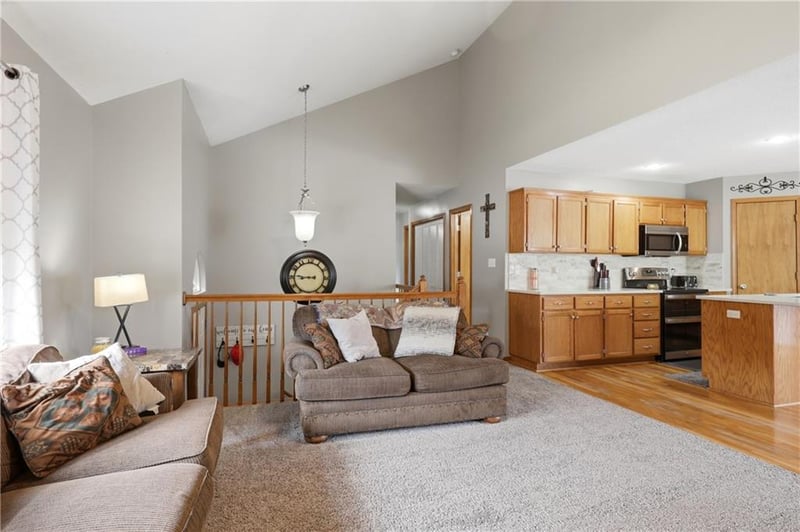 431 Joseph Ln, Grain Valley, MO 64029