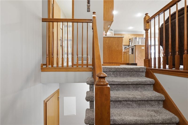 431 Joseph Ln, Grain Valley, MO 64029