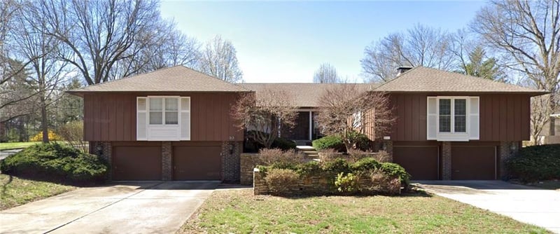 313 115th St, Kansas City, MO 64114