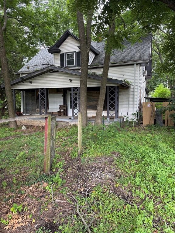 1526 Maywood Ave, Independence, MO 64052