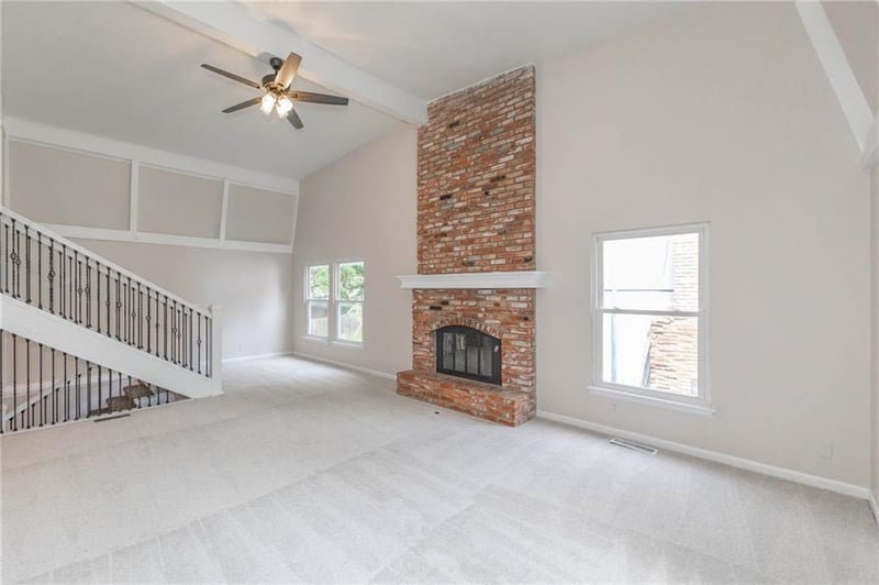 1920 Mohawk Dr, Olathe, KS 66062