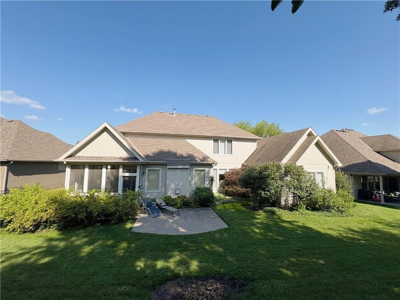 10306 North Brooklyn Ave, Kansas City, MO 64155