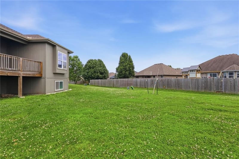 21806 Massa Cir, Peculiar, MO 64078