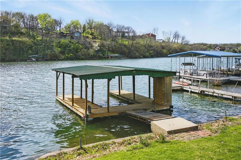 13 P Lake Shore Dr, Lake Lotawana, MO 64086