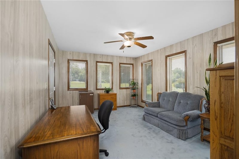 4902 33 Hw, Maysville, MO 64469