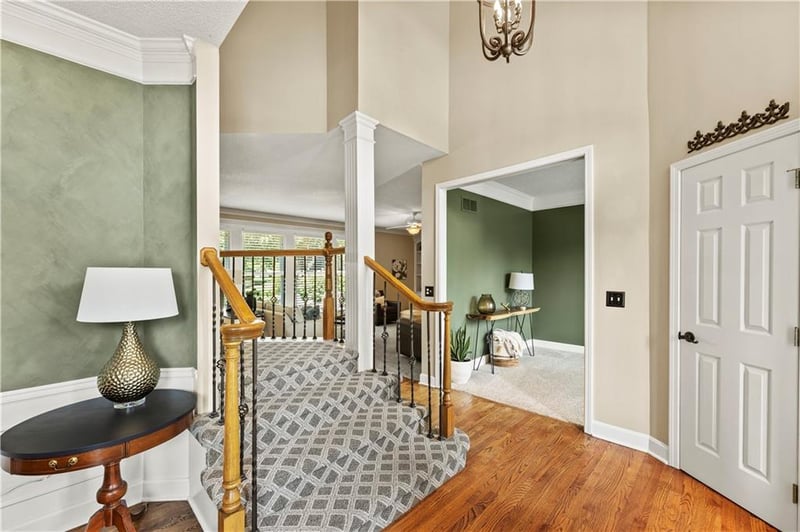 13001 Hemlock St, Overland Park, KS 66213