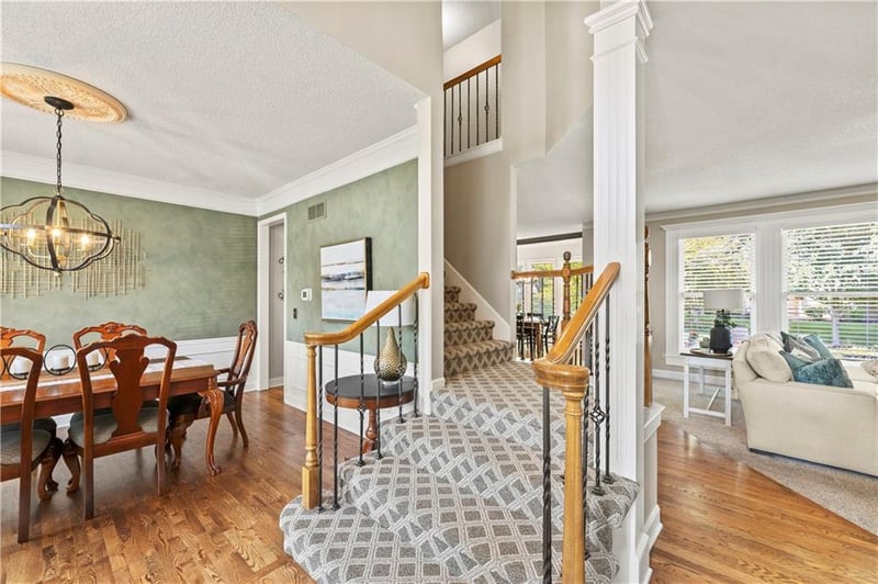 13001 Hemlock St, Overland Park, KS 66213