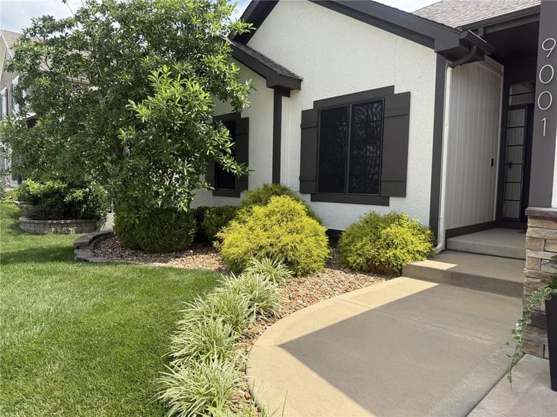 9001 Norton Ave, Kansas City, MO 64156