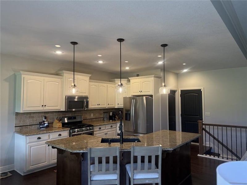 9001 Norton Ave, Kansas City, MO 64156
