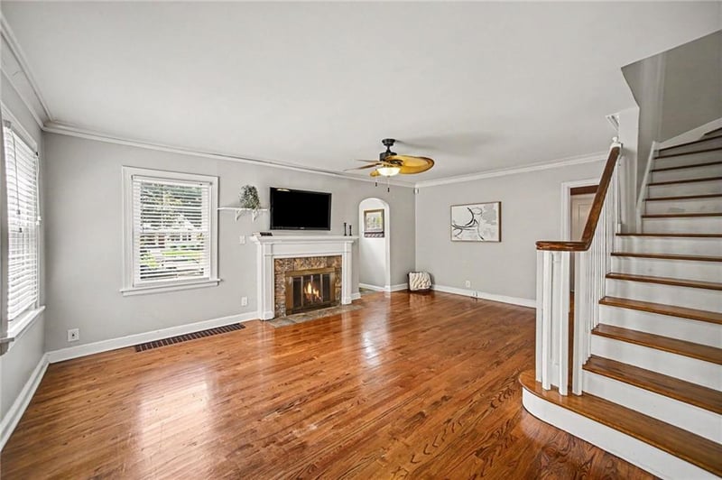 200 E 73rd St, Kansas City, MO 64114