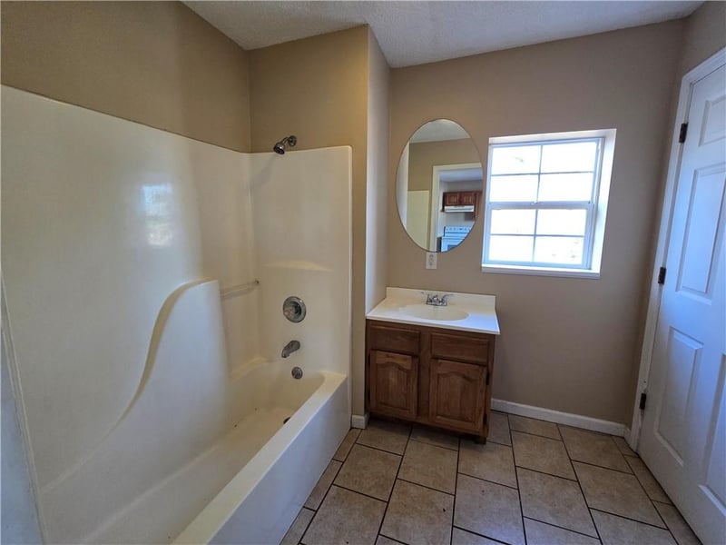 510 Washington Ave, Other, MO 63701