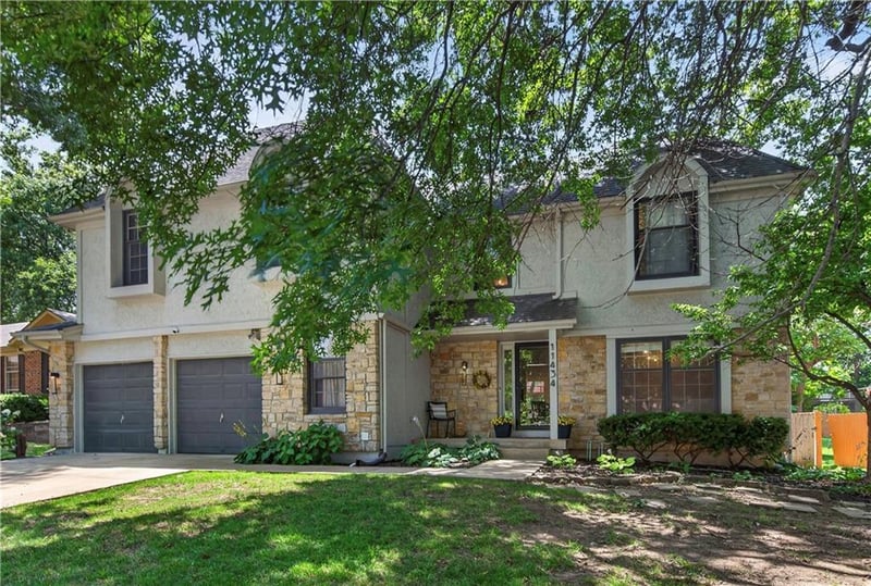 11434 Grant Dr, Overland Park, KS 66210