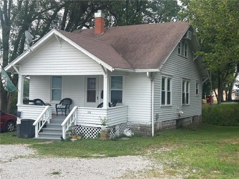 114 Lincoln St, Maryville, MO 64468