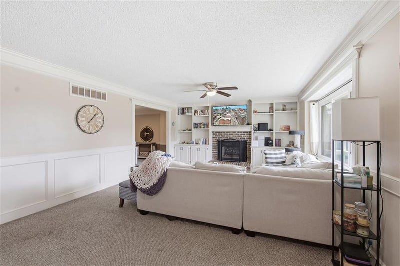 11500 W 116th St, Overland Park, KS 66210