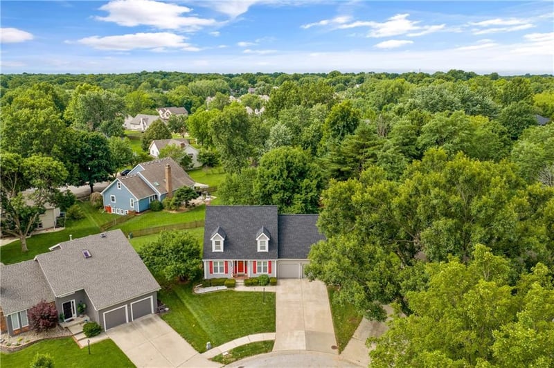 8602 N Beaman Ave, Kansas City, MO 64154
