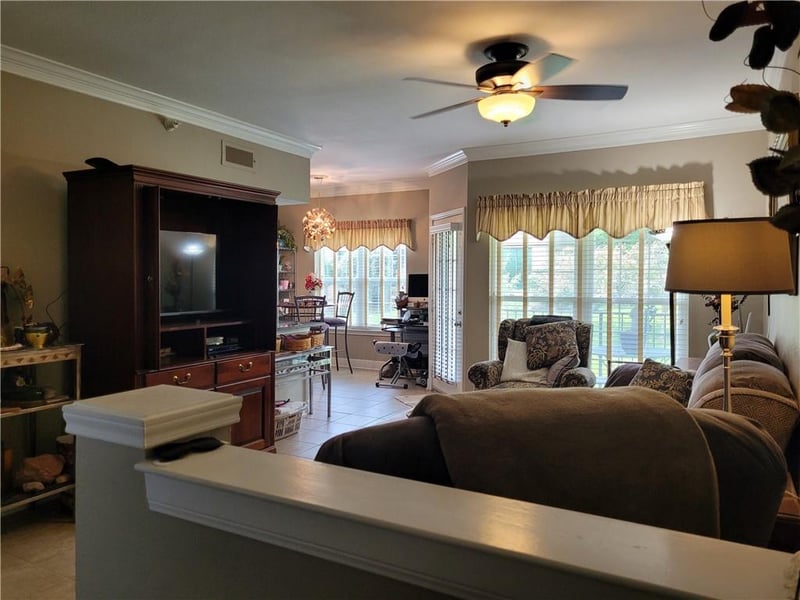 11617G Tomahawk Creek Pw #G, Leawood, KS 66211