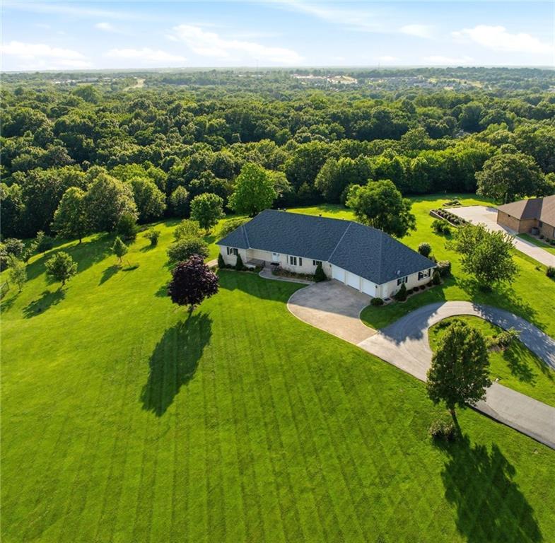 1012 Pca Rd, Warrensburg, MO 64093