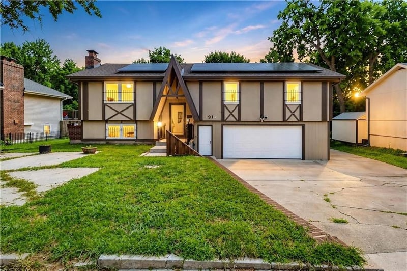 7917 Troost Ave, Kansas City, MO 64118