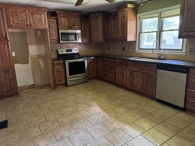 512 Custer Rd, Parsons, KS 67357