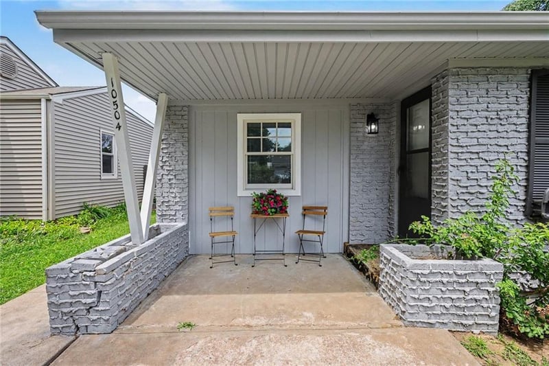 10504 25th Ter, Independence, MO 64052