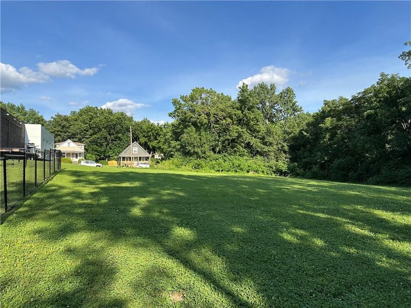 3933 Minnie St, Kansas City, KS 66103