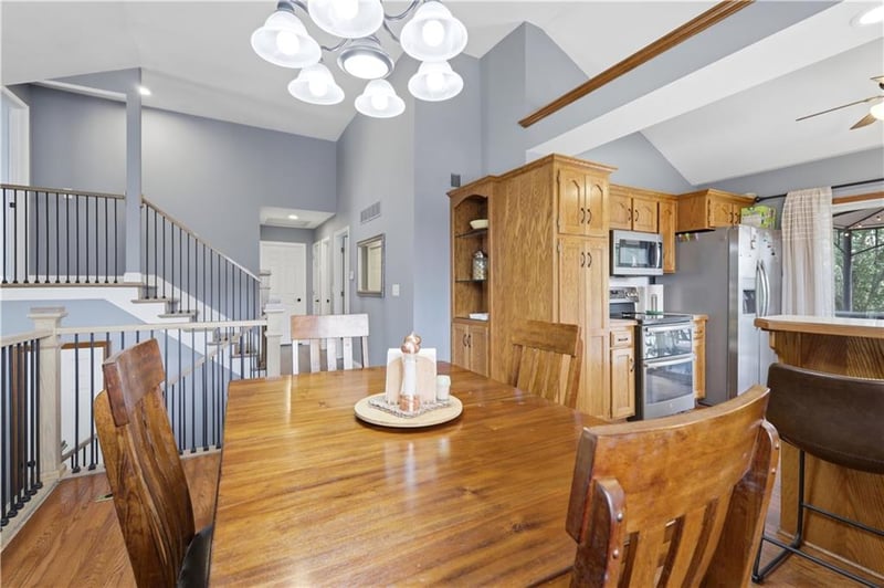 1513 Colt Cir, Raymore, MO 64083