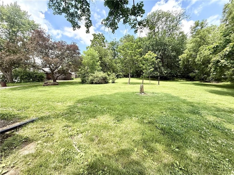 317 Park Ave, Maryville, MO 64468