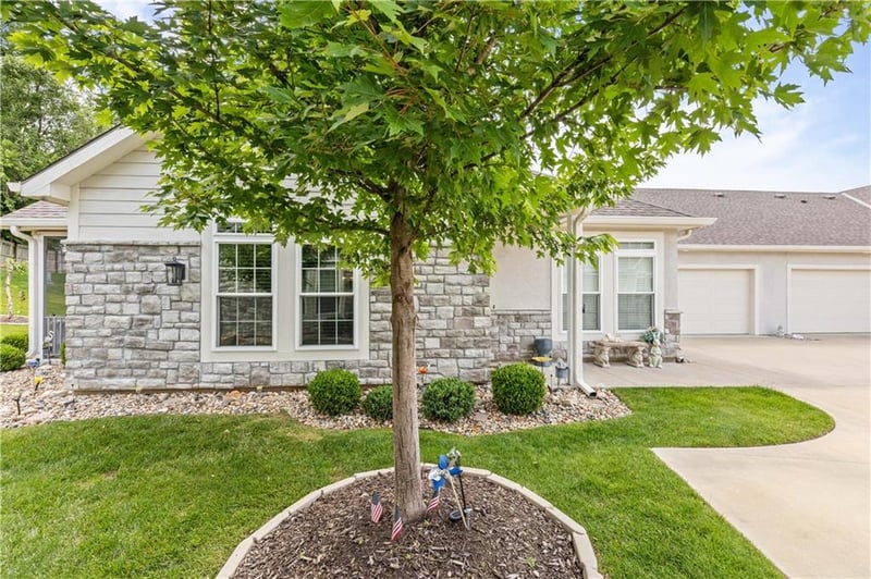 13975 112th Ter, Olathe, KS 66215