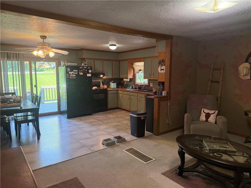 701 17th St, Bethany, MO 64424