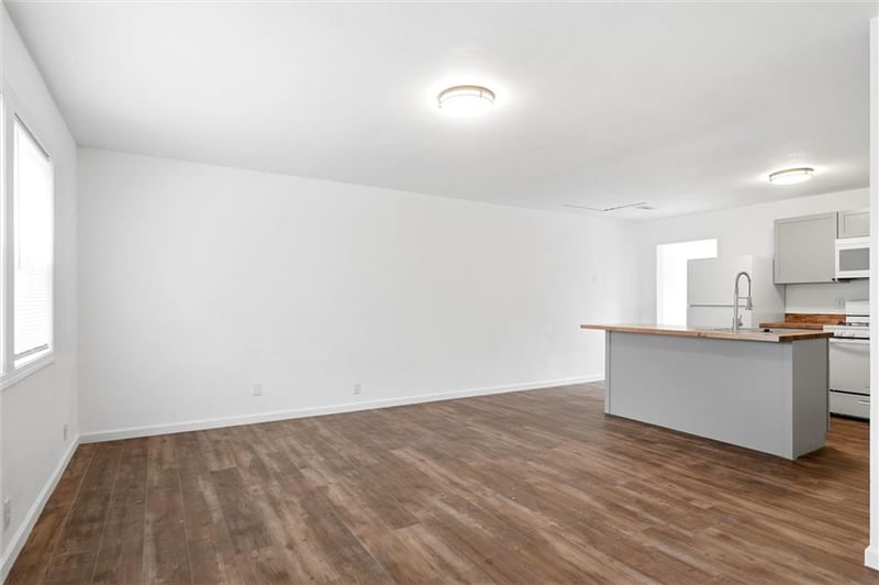 2510 Wisconsin Ave, Topeka, KS 66605