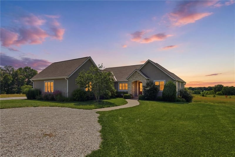 21618 State Route 291 Hw, Harrisonville, MO 64701
