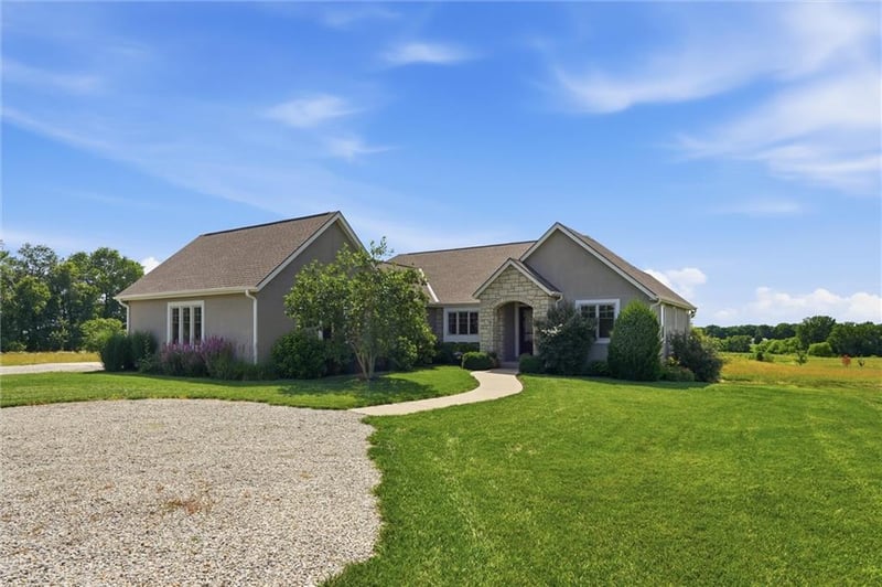 21618 State Route 291 Hw, Harrisonville, MO 64701