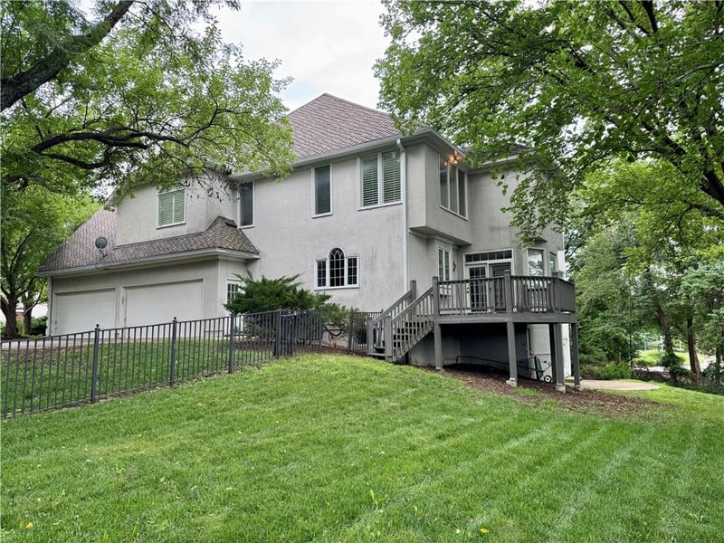 26450 106th Ter, Olathe, KS 66061